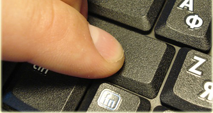 Как снять клавишу с ноутбука